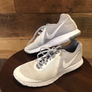 Nike Flex Experience Running Shoe